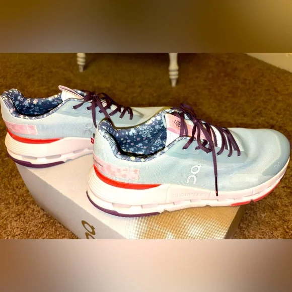 FP Movement x On Cloudnova Form 2 Sneakers US 9 - Picture 2 of 7